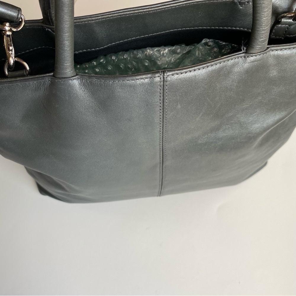 Liz Claiborne Genuine Grey Leather Bag with Handles & Detachable Shoulder Strap - Picture 4 of 13
